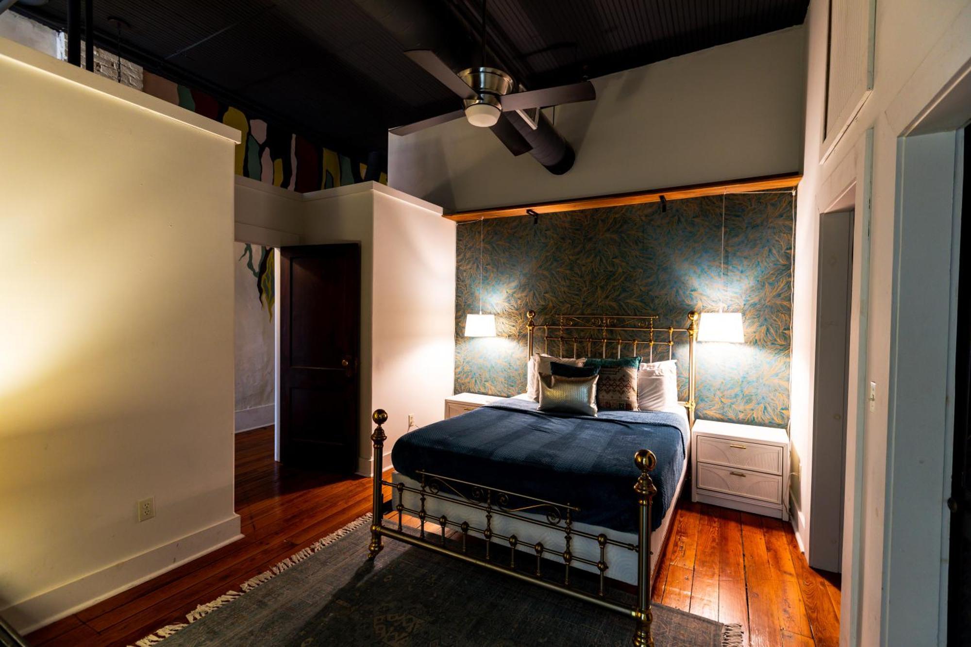 Апартаменты The Two Story Loft Спрингфилд Экстерьер фото